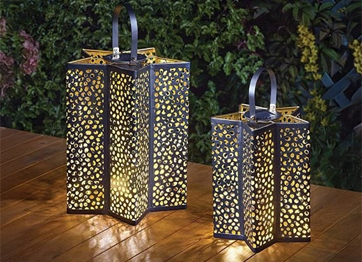 Lighting & ornaments