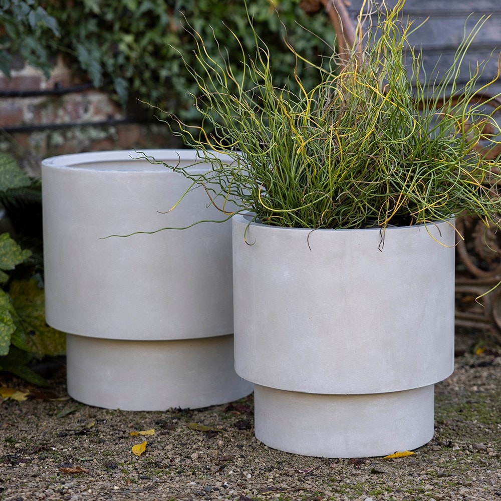 Set of two cylinder planters - cream