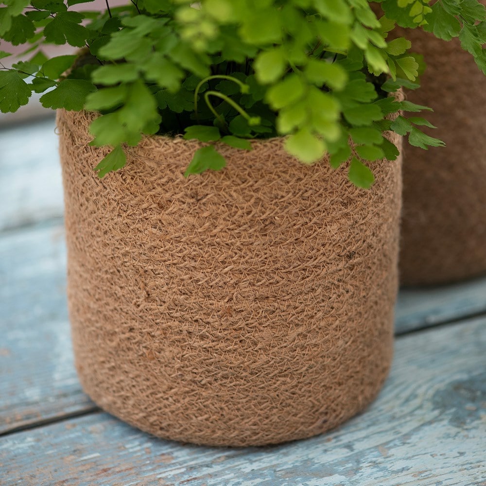 Woven jute round plant pot - natural