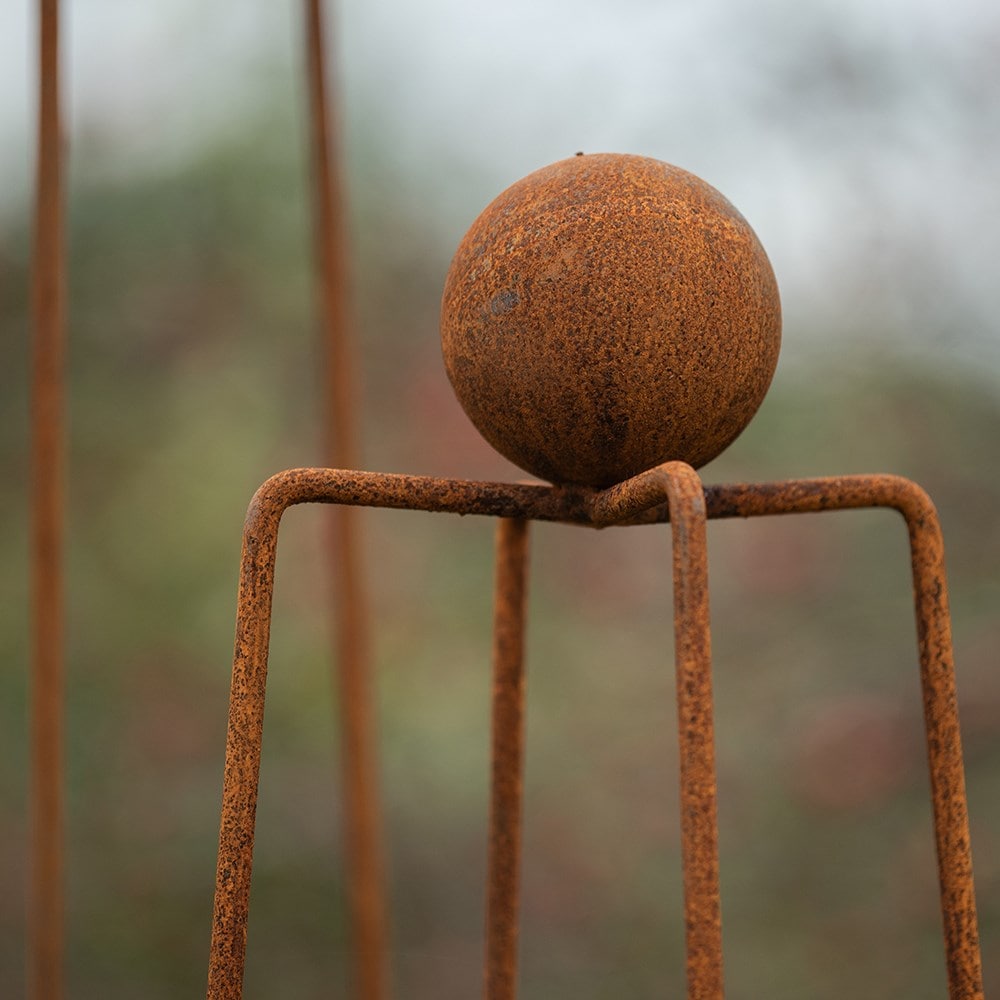 Square obelisk ball top - rust