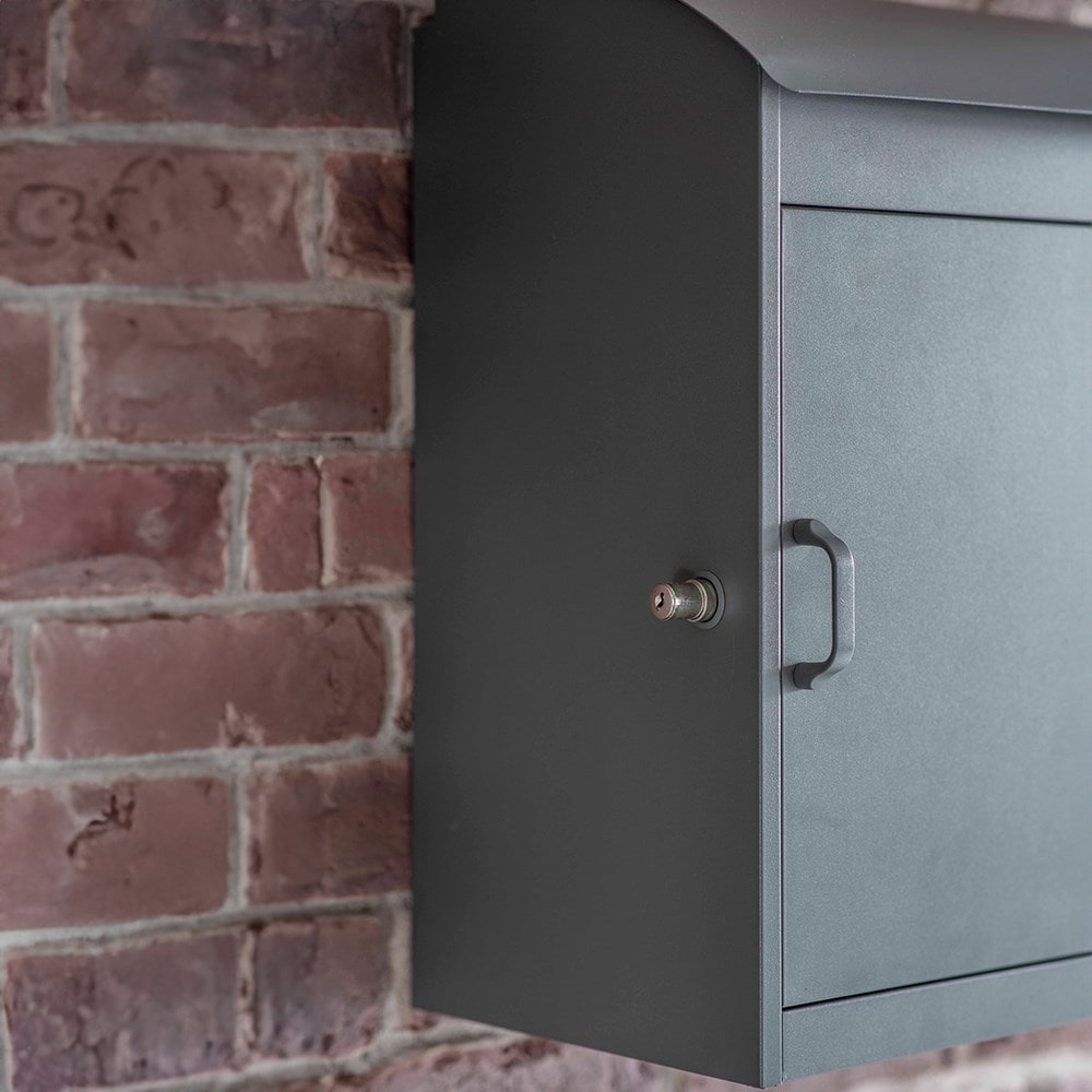 Coated steel parcel box