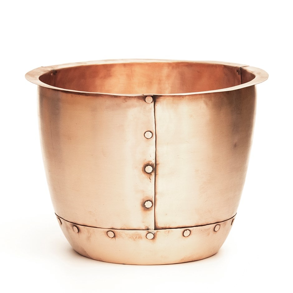 Riveted copper pot Riveted copper pot