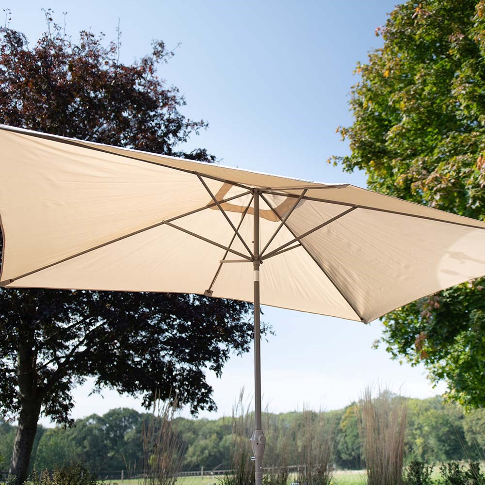 Iris Luxury Rattan Sofa Set With Parasol & Rising Table
