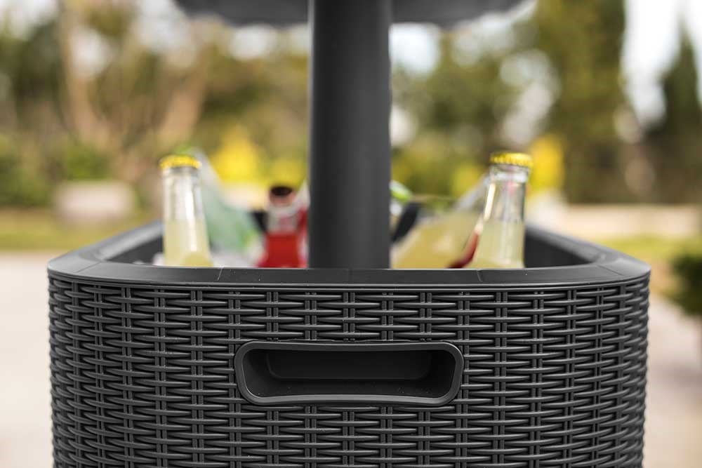 Keter Bevvy Bar Set