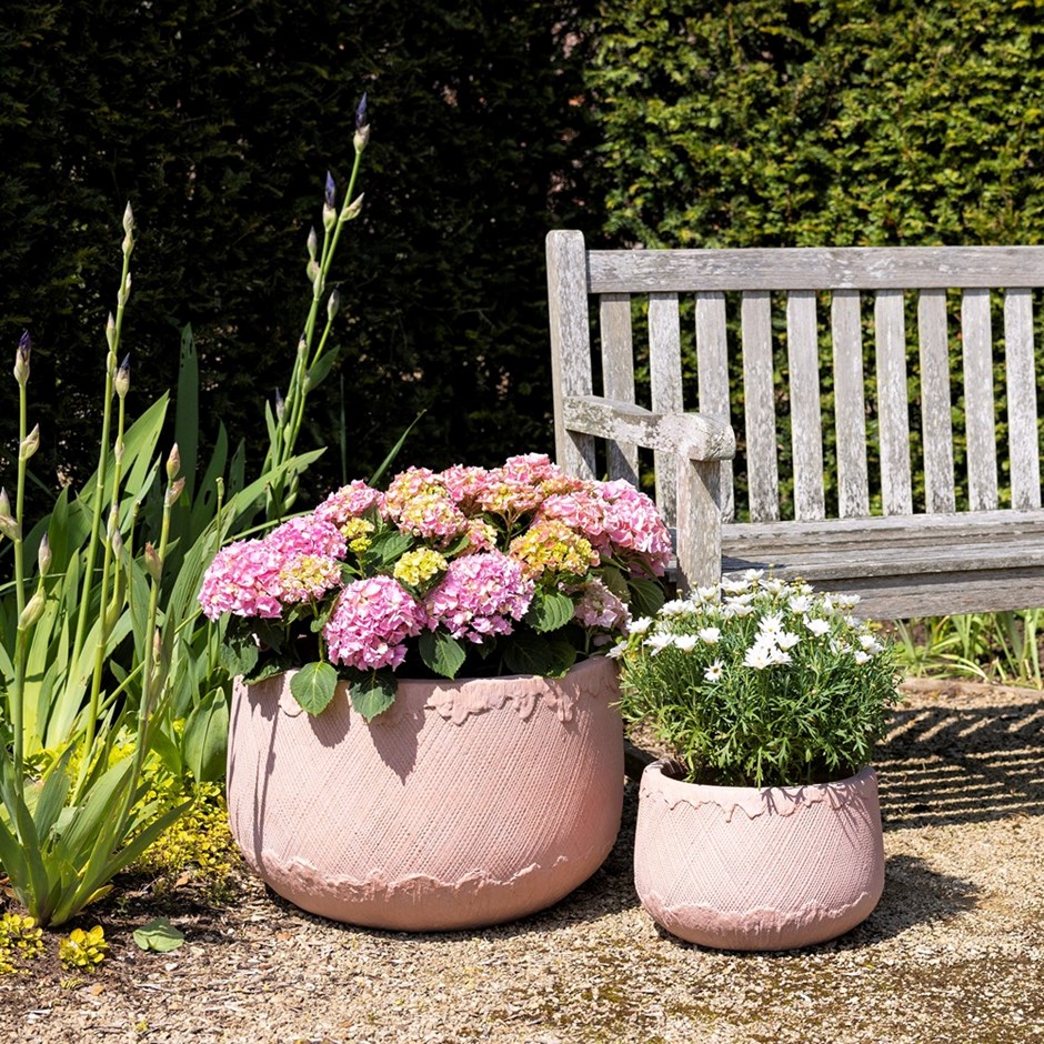 Light Pink Textured Fibrecotta Round Planter