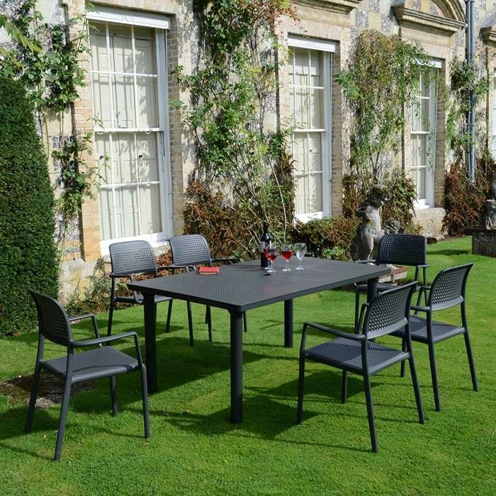 Libeccio Dining Table With Bora Chairs Set
