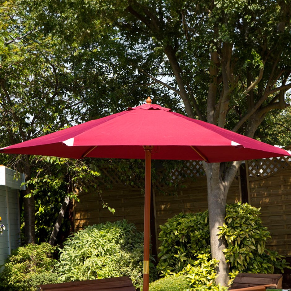2.7m Wooden Round Parasol