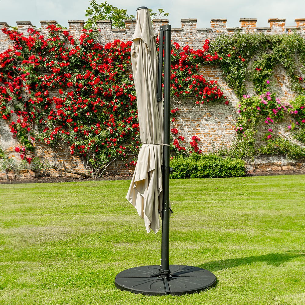 80kg Concrete Cantilever Parasol Base