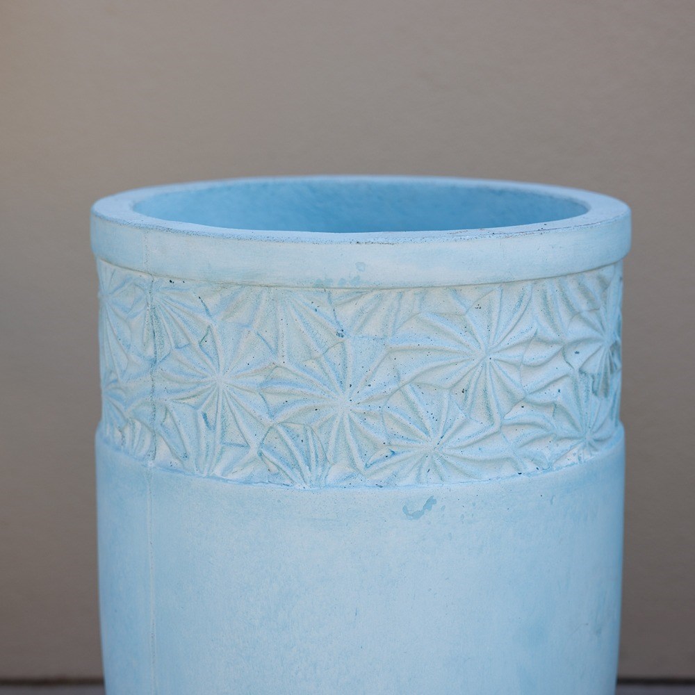 Spargi Turquoise Concrete Tall Round Planter