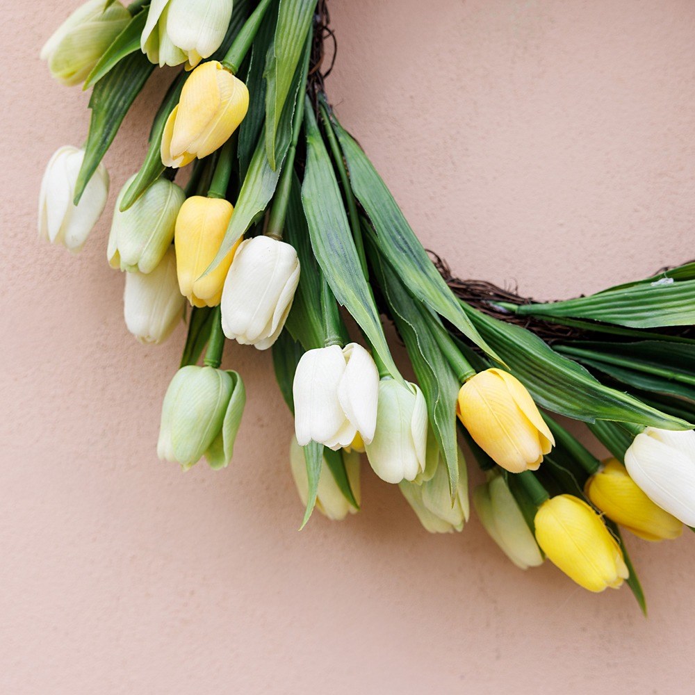 50cm Tulip Wreath - Yellow