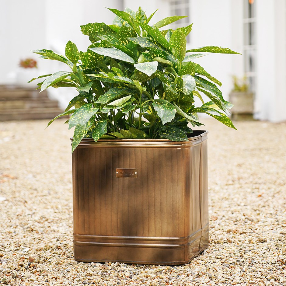 Hamption Copper Ribbed Square Planter