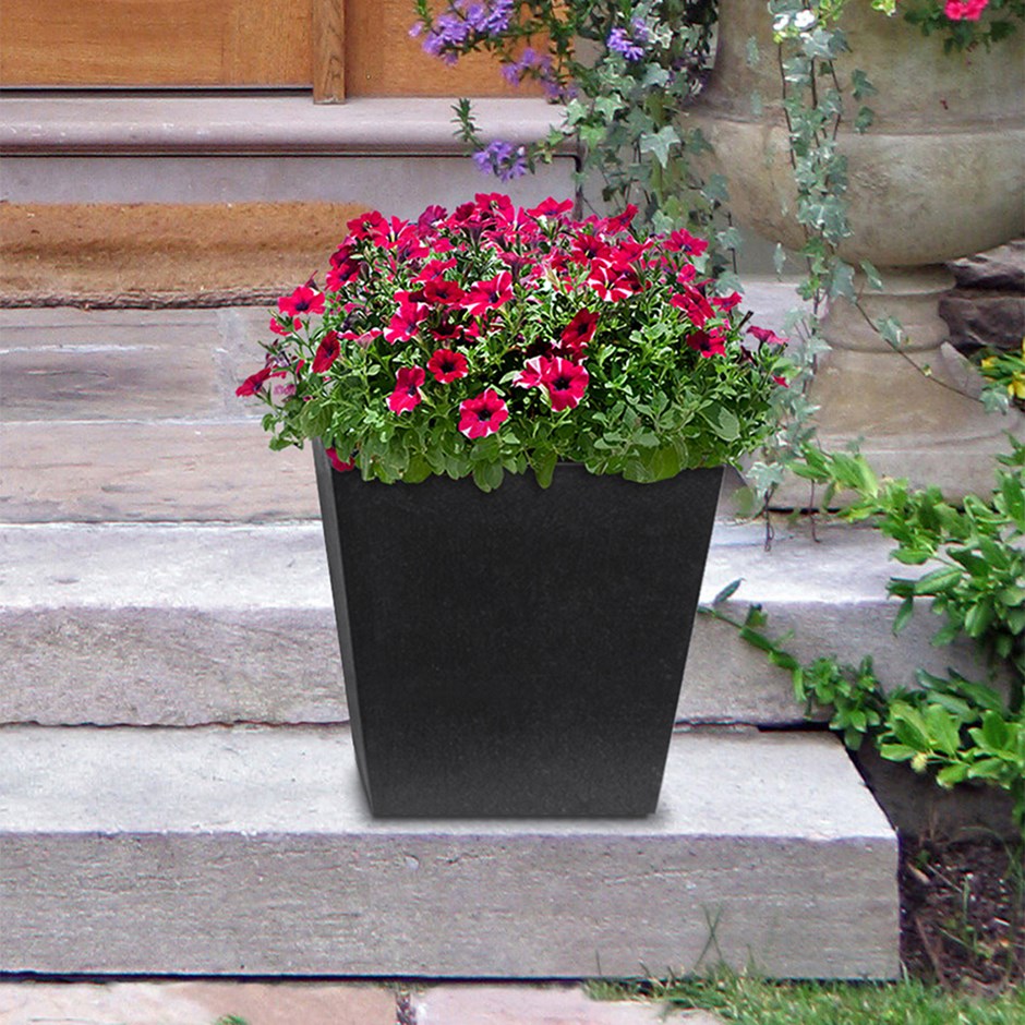 H 33 cm Recycled Rubber Sonata Planter Black