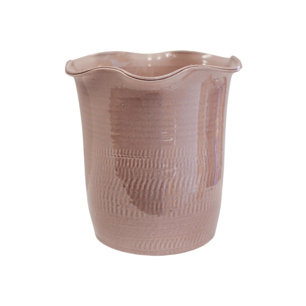 Camellia Blush Ceramic Scalloped Edge Planter