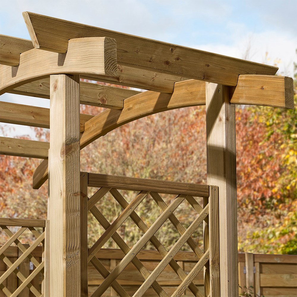 Charlbury Wooden Arch