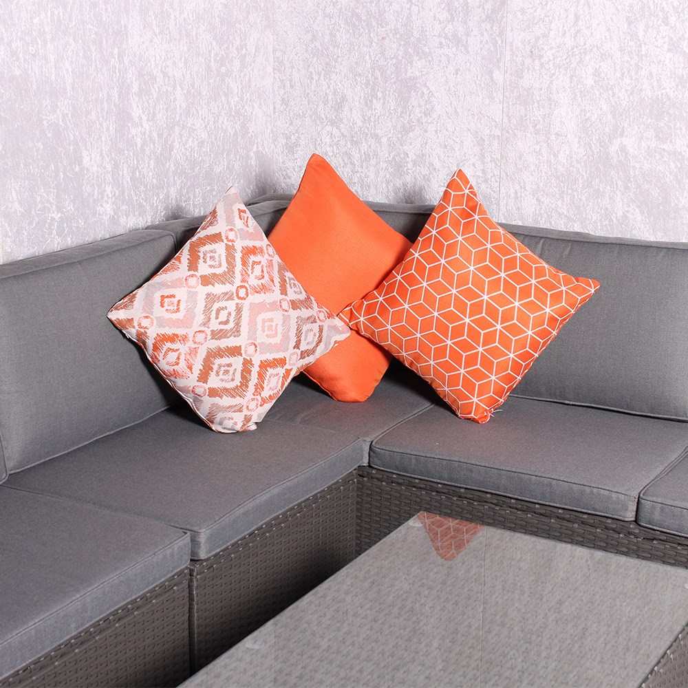 Outdoor Scatter Cushions – Set of 2
