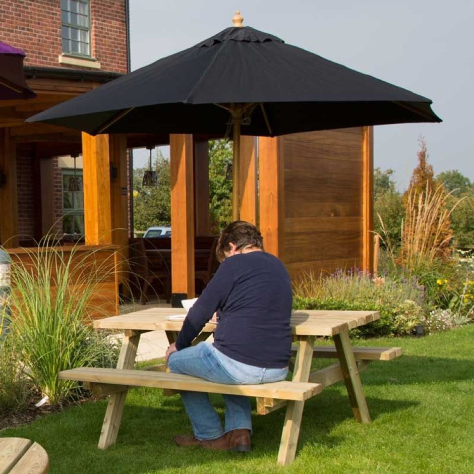 2.5m Wooden Round Pulley Parasol