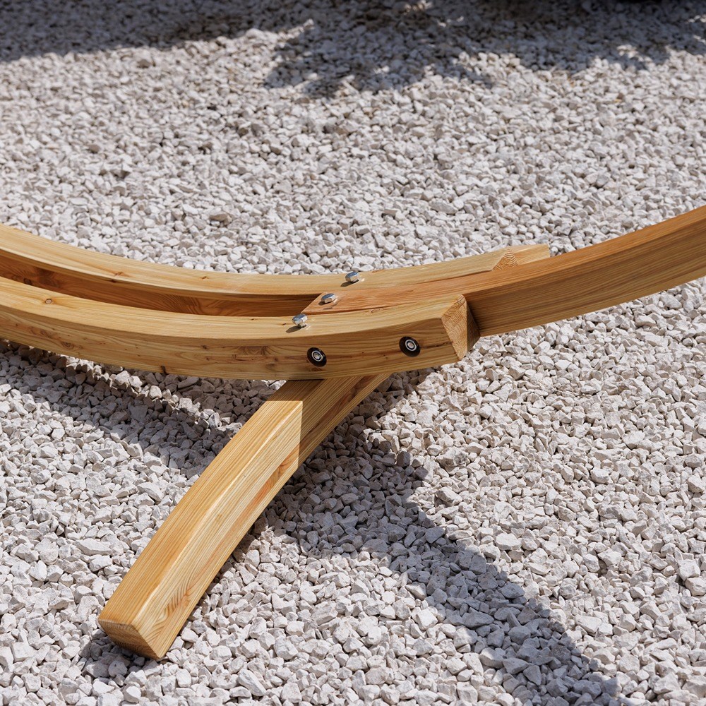 Single Hammock With Natural Wooden Arc Stand