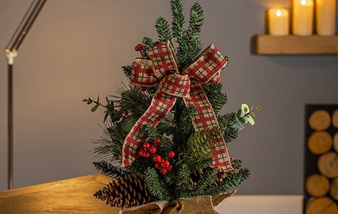 Artifical trees and accessories
