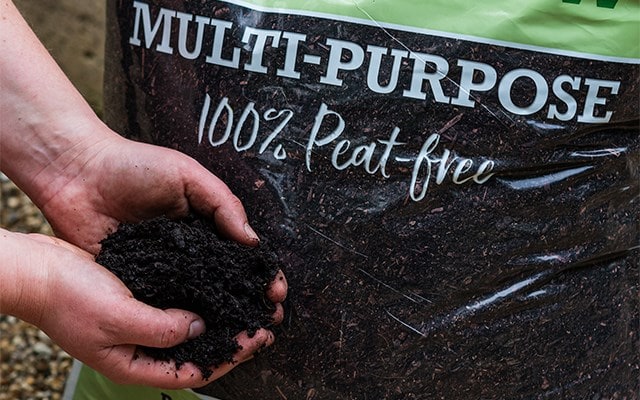 COMPOST & MULCH