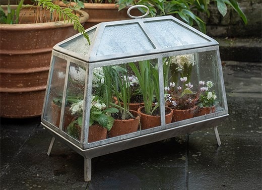Cold frames & growhouses