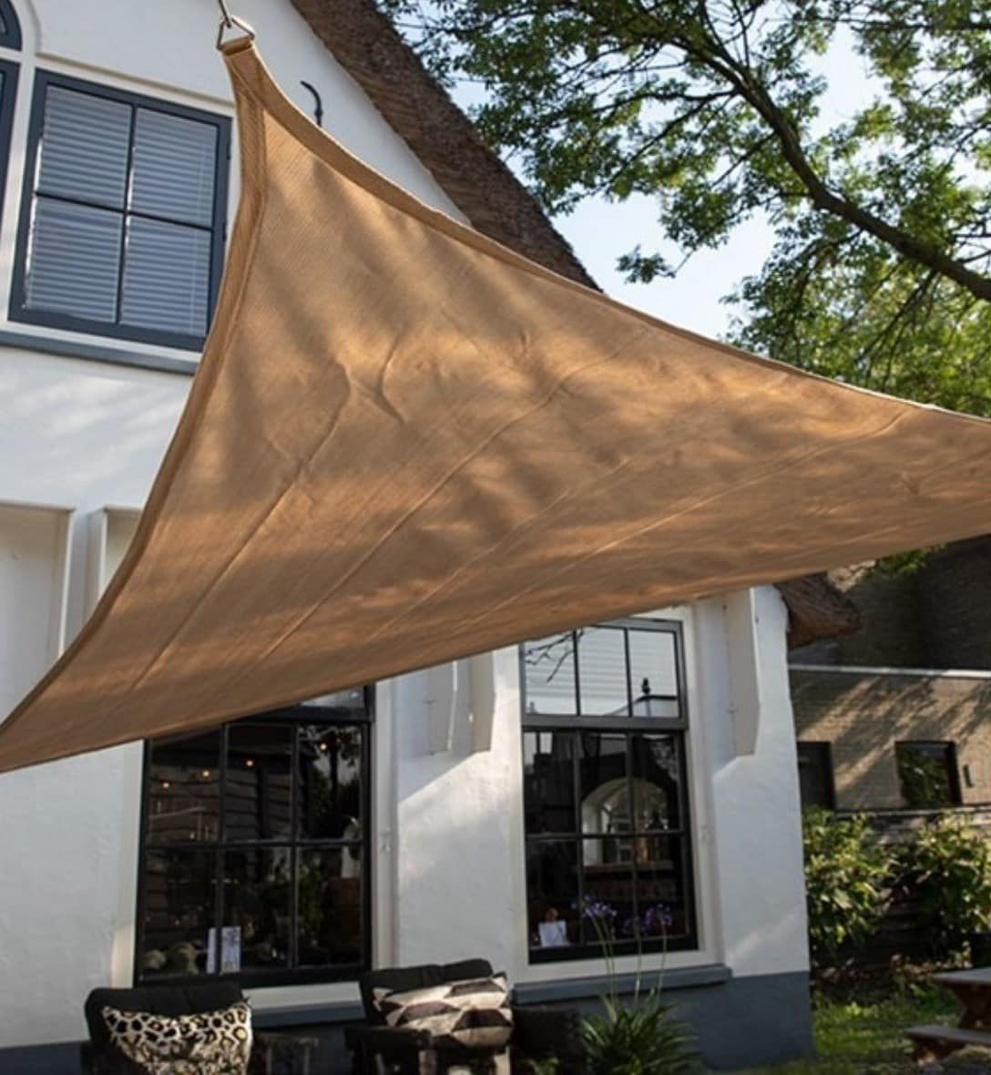 Parasols & shade sails
