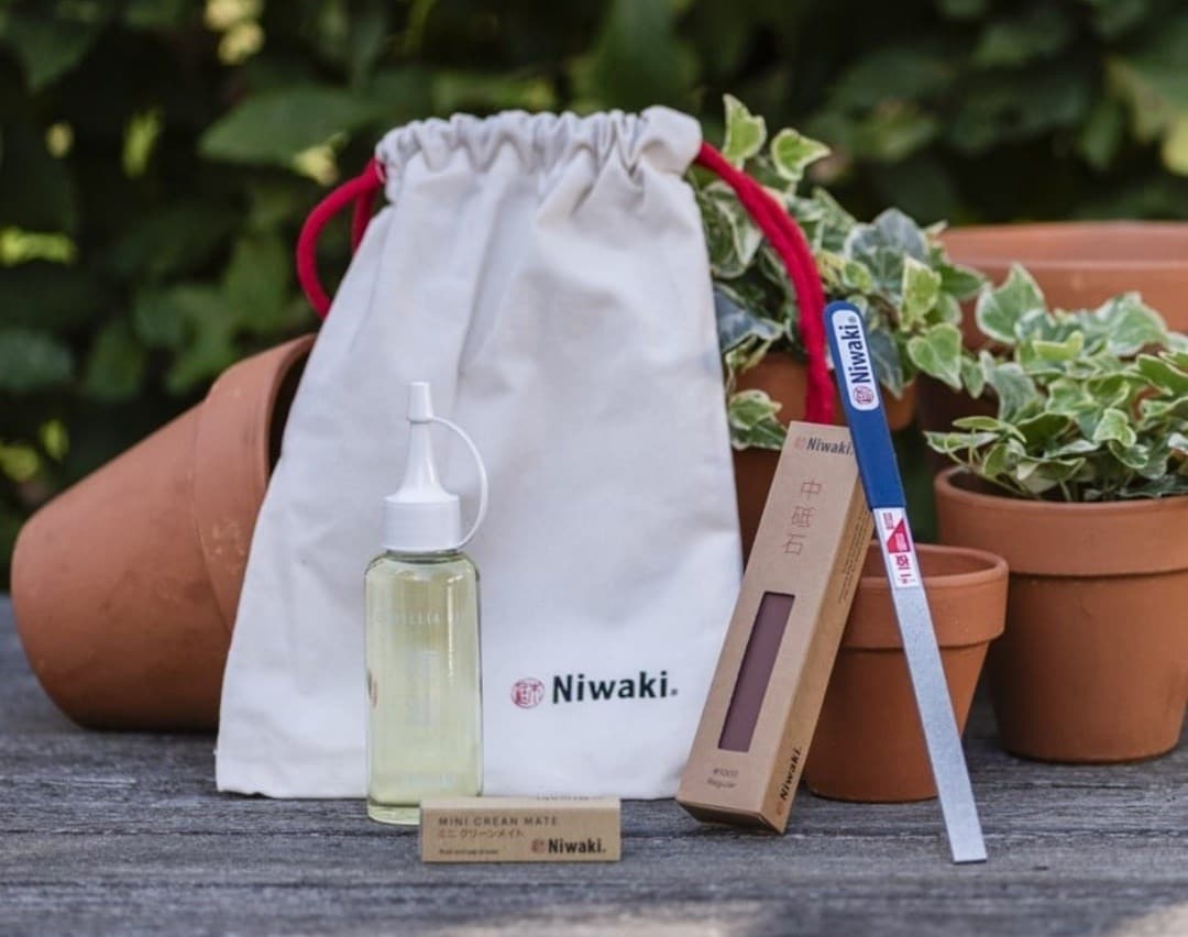 Give the joy of gardening