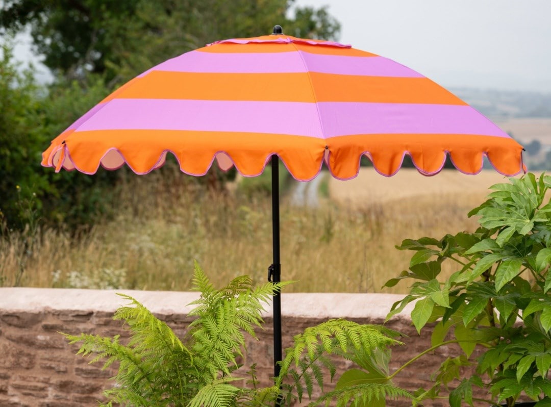 Shade sails & parasols