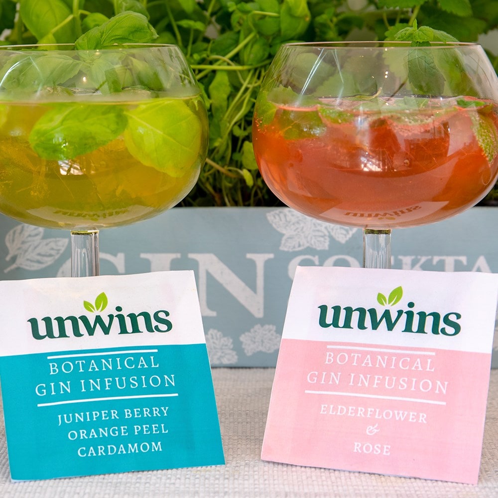 Gin cocktail herb garden kit