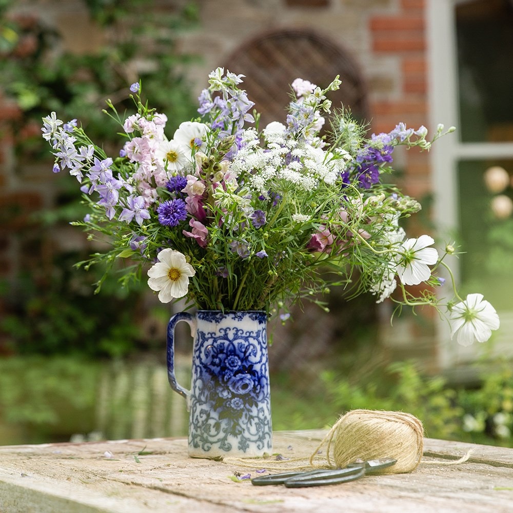 Pastels cutting garden collection