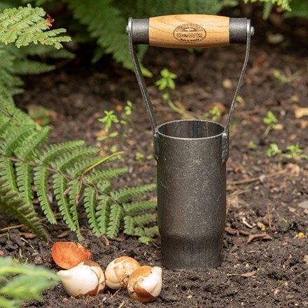 Picture of DeWit hand bulb planter