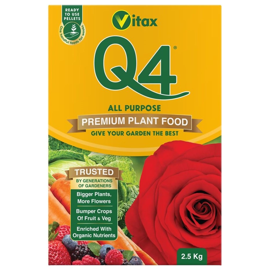 Vitax Q4 fertiliser