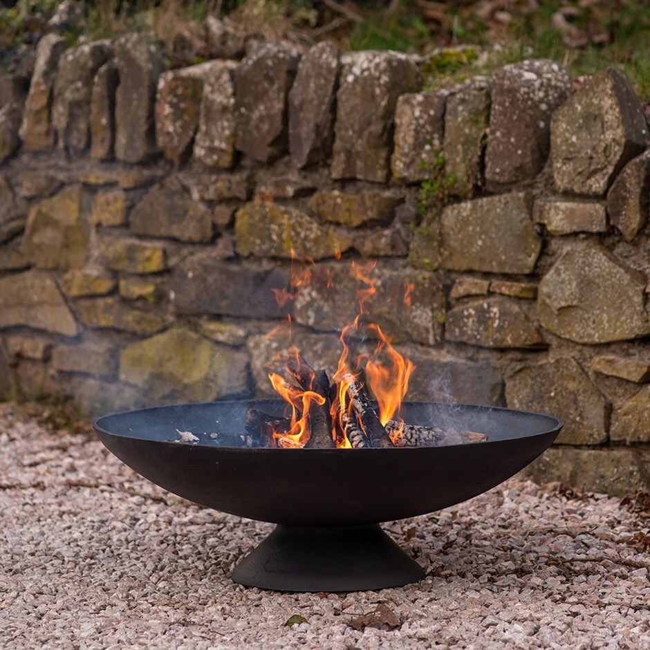 Buy Cast iron disc fire pit - large: Delivery by Crocus
