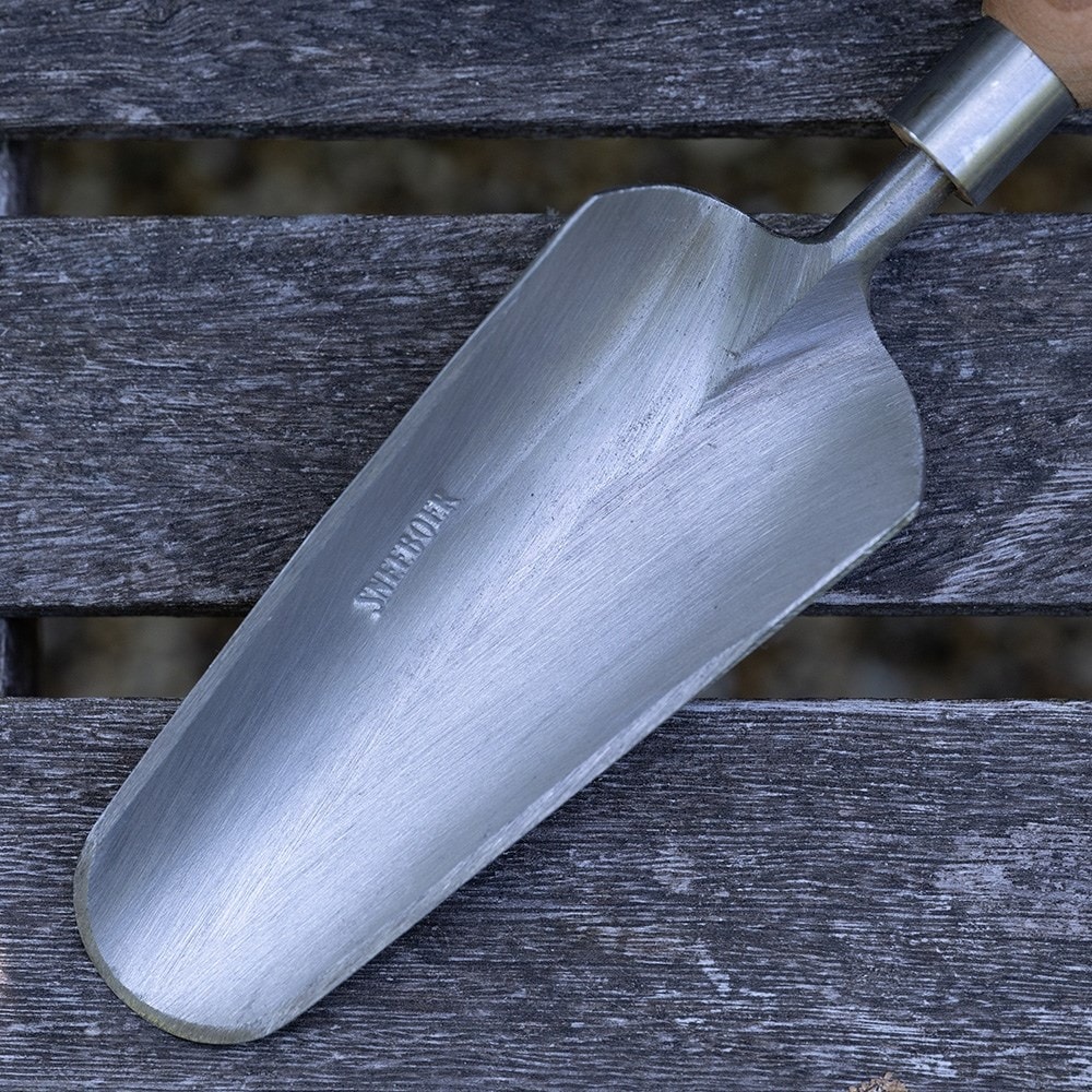 Sneeboer flowerbed trowel