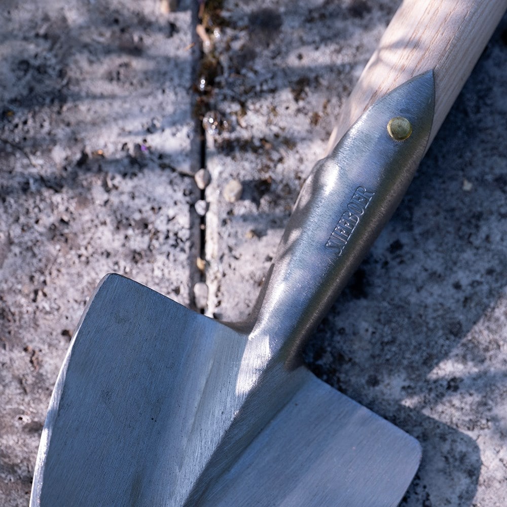 Sneeboer great dixter perennial spade