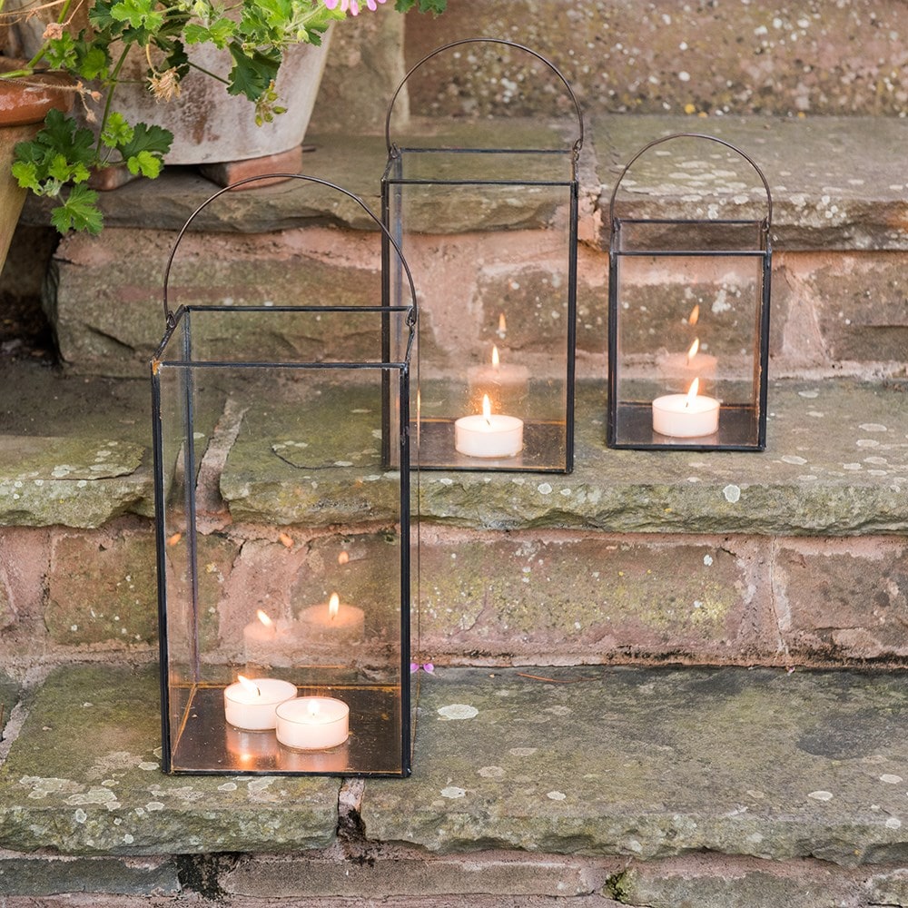 Outside candle clearance holders