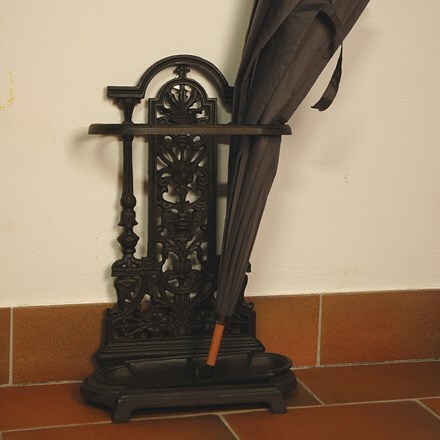 Cast iron umbrella stand