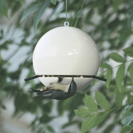 Birdball peanut feeder white