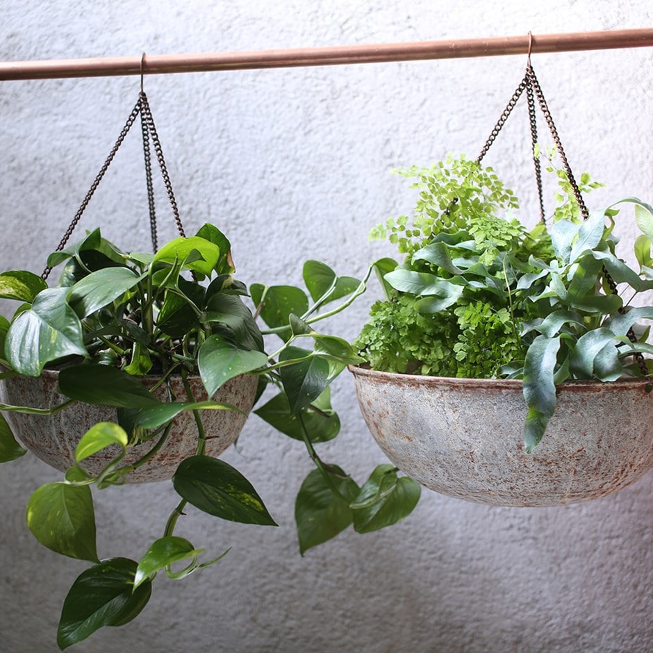 Abari round hanging planter