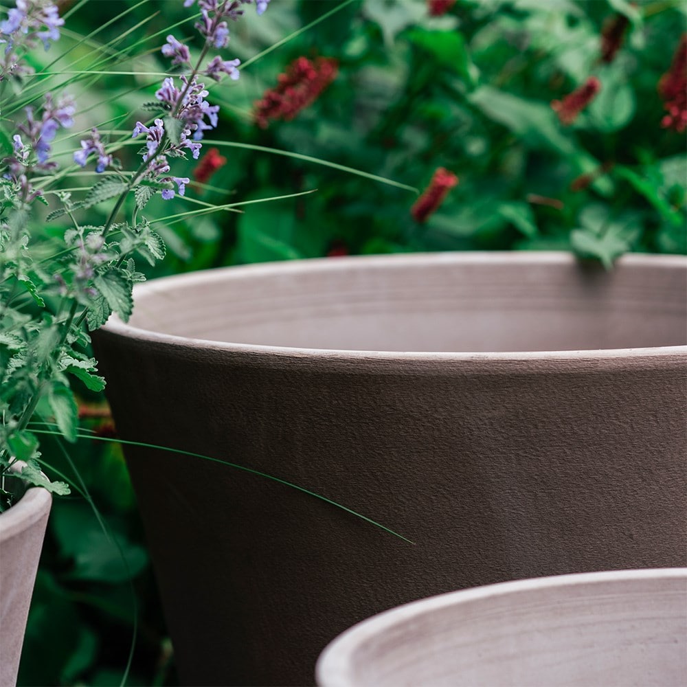 Conical Italian terracotta pot - grey