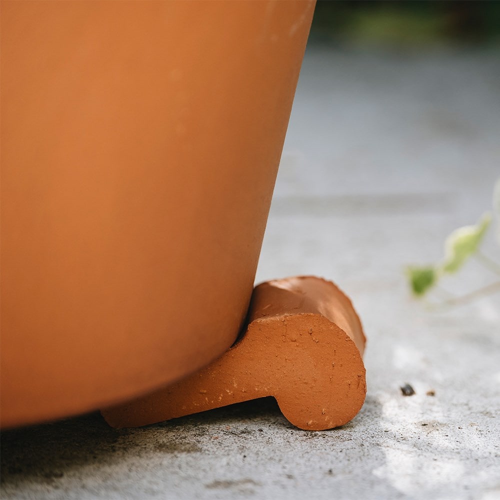 Italian terracotta pot feet - set of 3