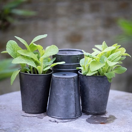 Set of 6 dark galvanised pots