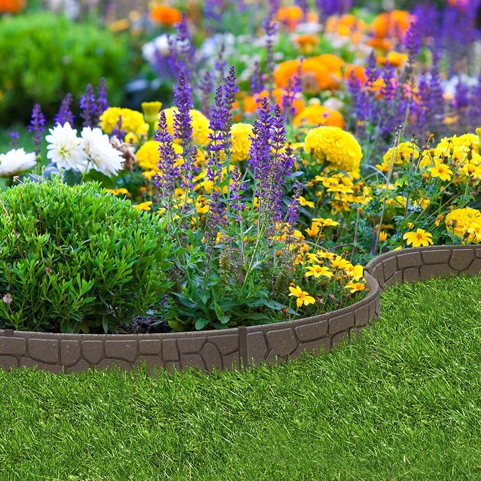 Recycled garden border ultra curve stones