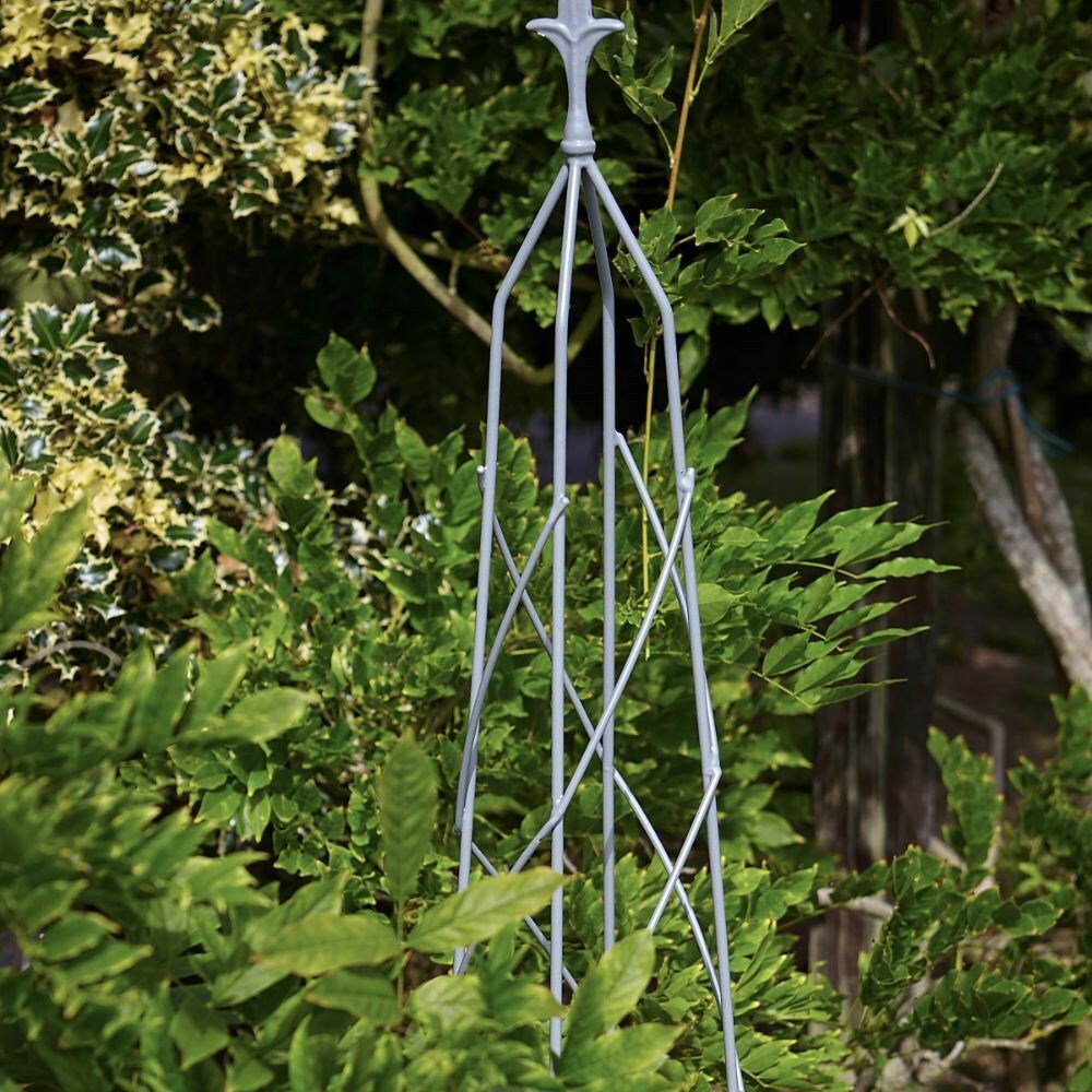 1.6m Crooked Garden Obelisk Garden Climbing Plant Supports Frame