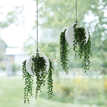 B. for soft air hanging planter white