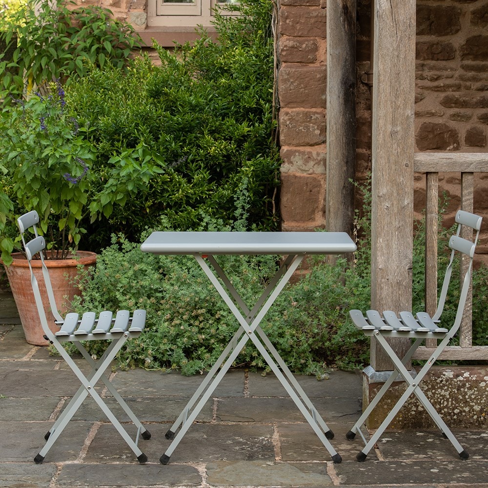 garden table and chairs cube set