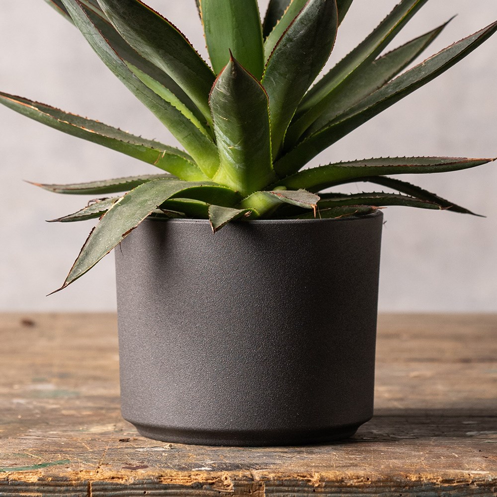 Granite style plant pot - dark grey 