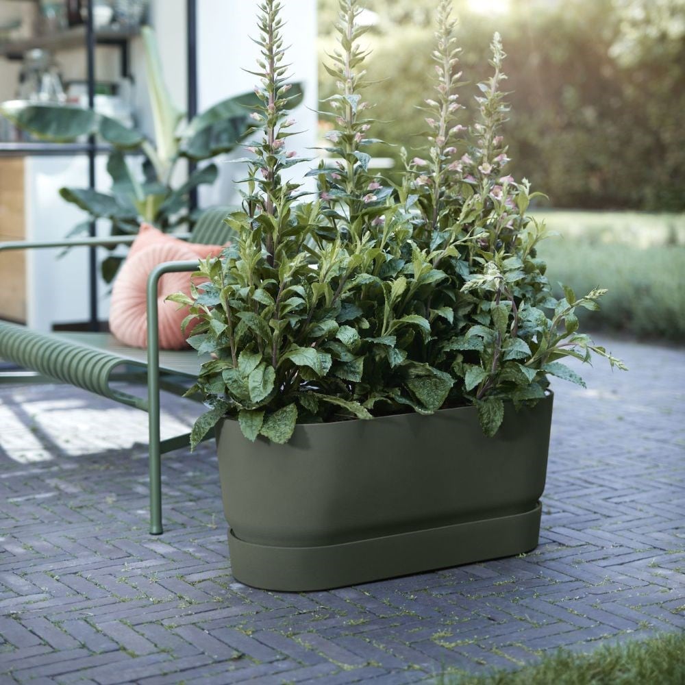 Greenville terrace trough on wheels - green