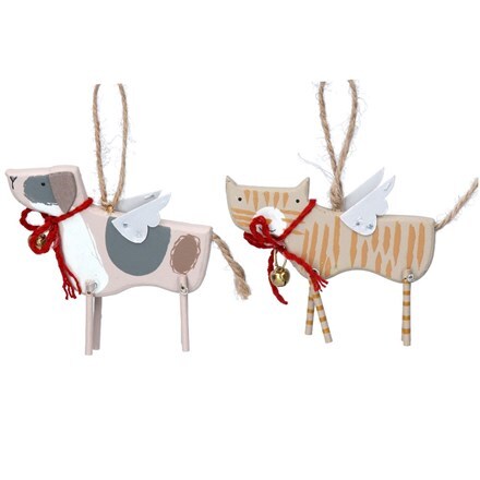 Wood reindeer with tin wings