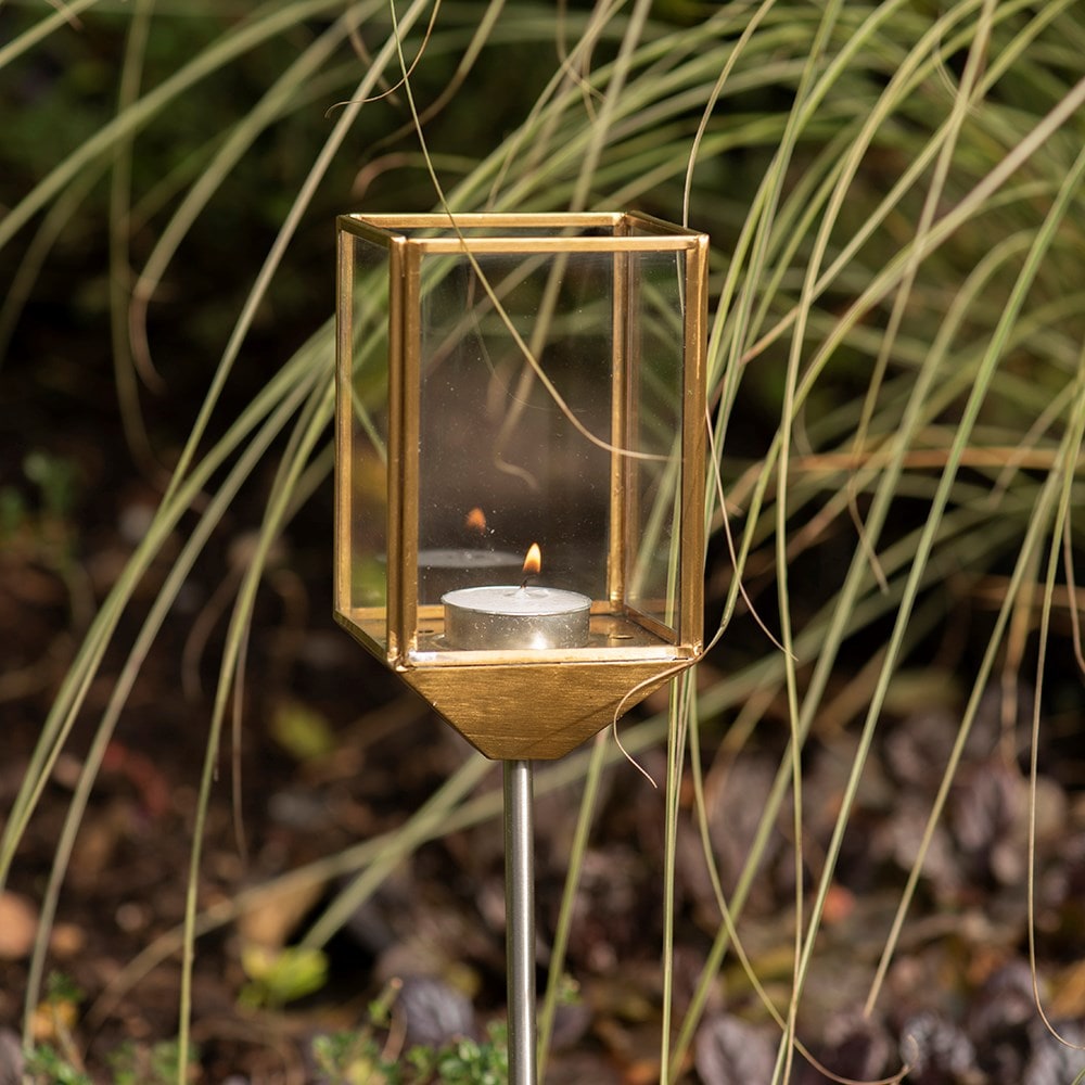 Tall stake tealight lantern