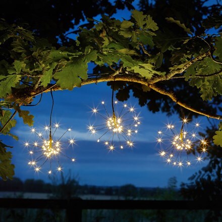 Triple starburst LED string light